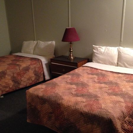 Macklin Motor Inn מראה חיצוני תמונה