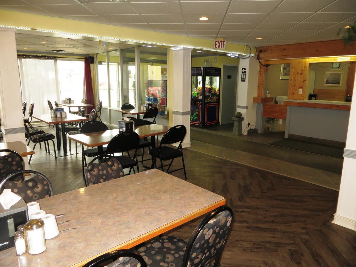 Macklin Motor Inn מראה חיצוני תמונה