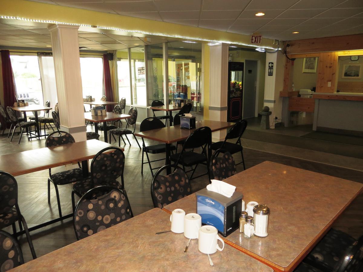 Macklin Motor Inn מראה חיצוני תמונה