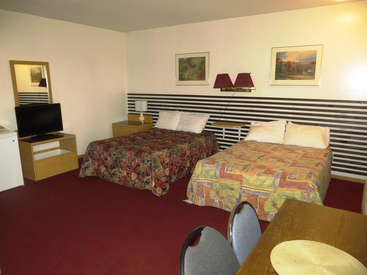 Macklin Motor Inn מראה חיצוני תמונה