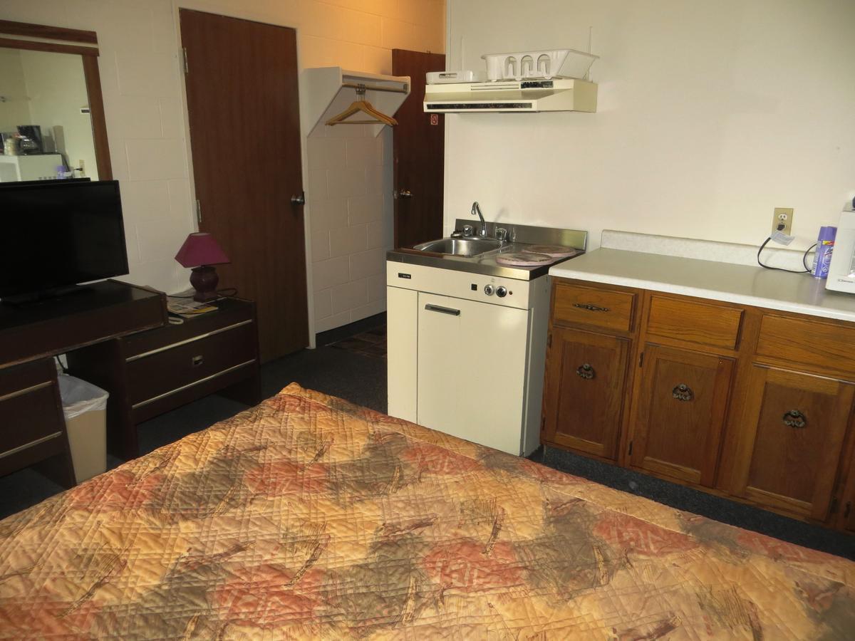 Macklin Motor Inn מראה חיצוני תמונה