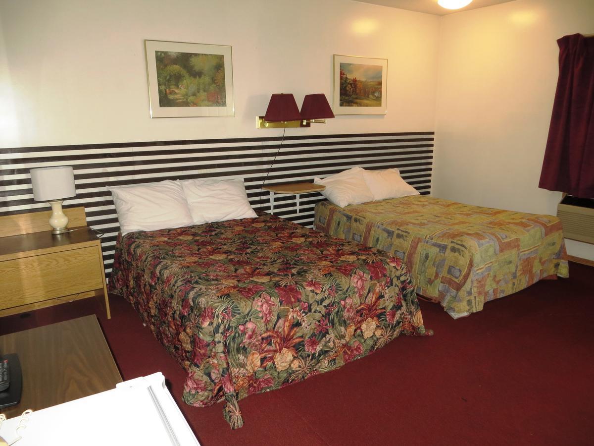Macklin Motor Inn מראה חיצוני תמונה